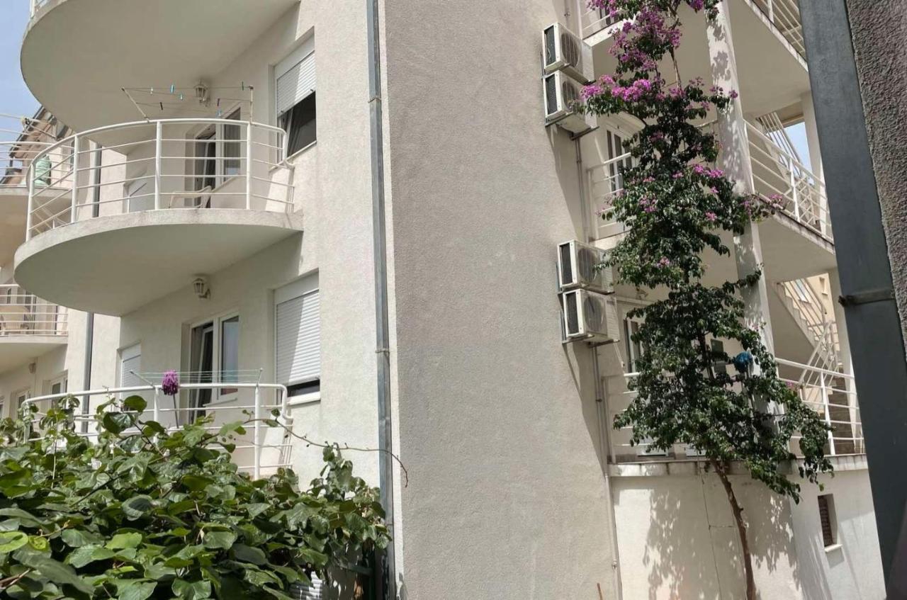 Apartments Papic Trogir Eksteriør bilde